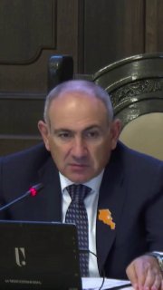 Никол Пашинян на пресс-конференции, Армения