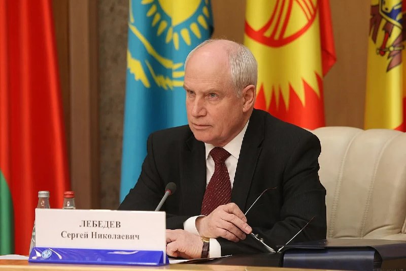 Генеральный секретарь СНГ Сергей Лебедев выступает с заявлением о геополитическом курсе Армении.