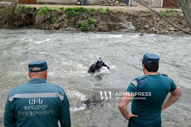 Поиски 13-летней девочки в реке Памбак продолжаются третий день