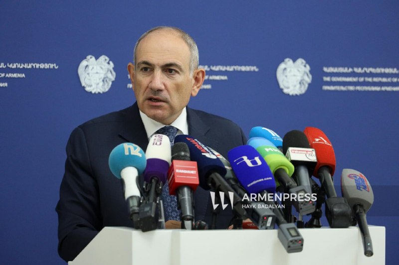 Премьер-министр Армении Никол Пашинян на брифинге в правительстве, Тавушская область