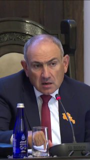 Никол Пашинян выступает с предложением о микробизнесе в Тавушской области