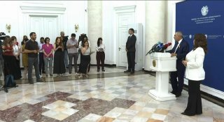 Никол Пашинян на пресс-конференции, обсуждает кадровые изменения в Тавушской области