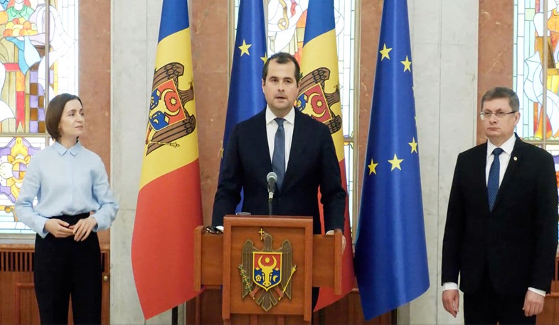 Майя Санду выступает с заявлением о кандидате на пост премьера Молдовы